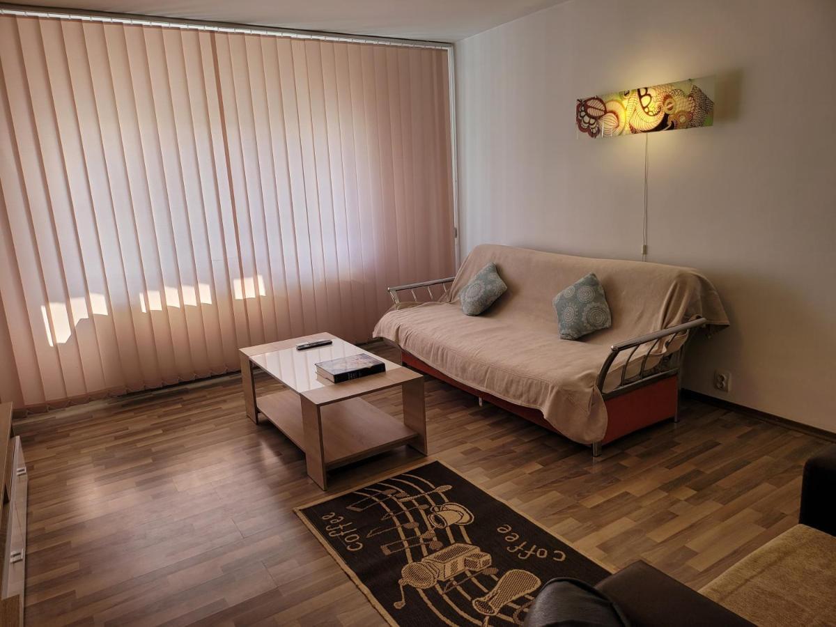 Quiet, Relaxing, Family Friendly Appartamento Bucarest Esterno foto