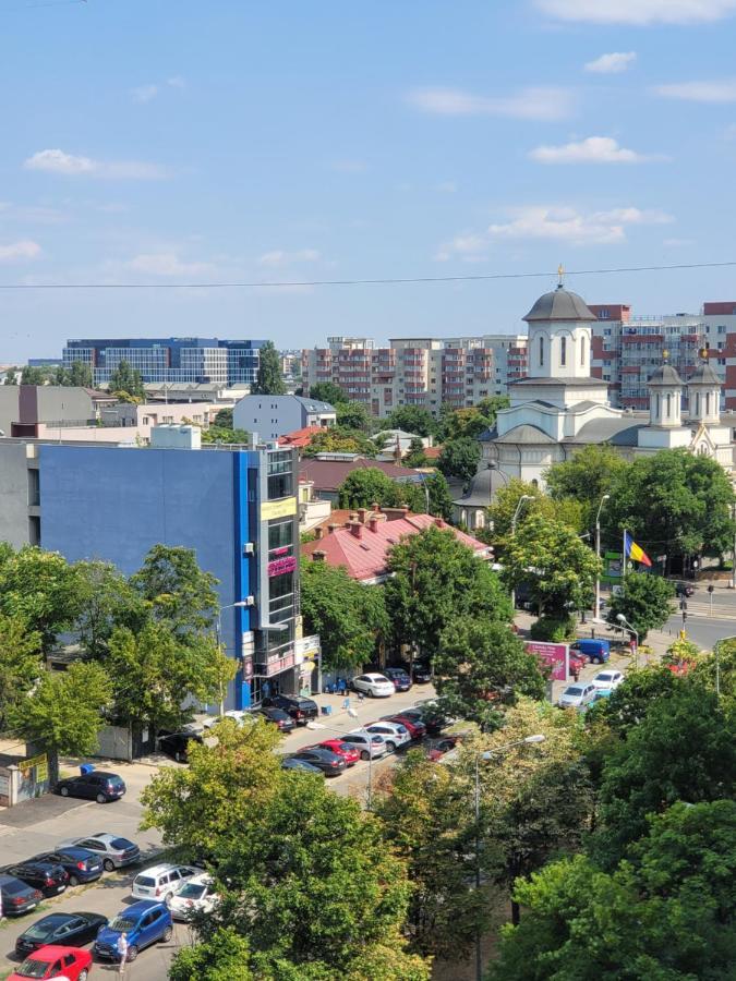 Quiet, Relaxing, Family Friendly Appartamento Bucarest Esterno foto
